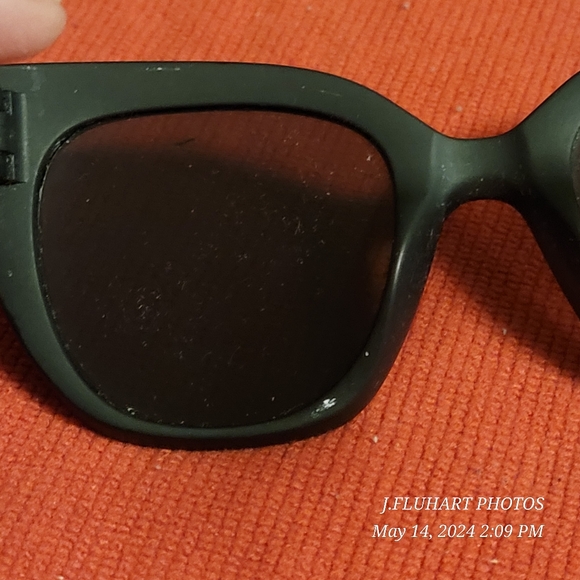 Toms Sydney Travelers Collection Cat EYE Matte Black Sunglasses - Picture 10 of 13